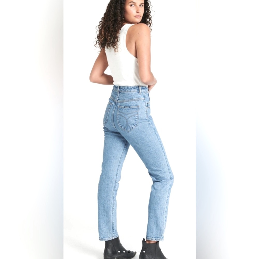 SOLD Rolla’s Original High Rise Straight Sz 30 💯 denim